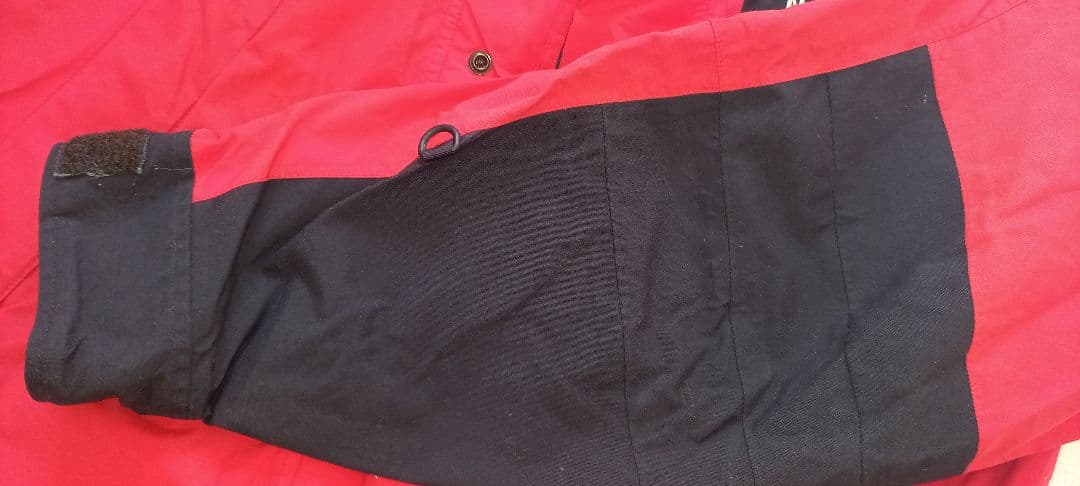 THE NORTH FACE マウンテンパーカー レッド/ブラック