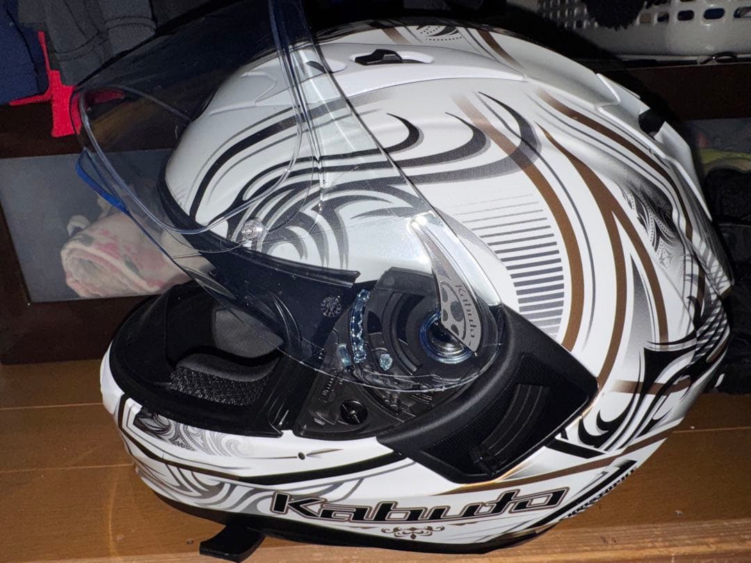 まい Kabuto KAMUI3 XLサイズ