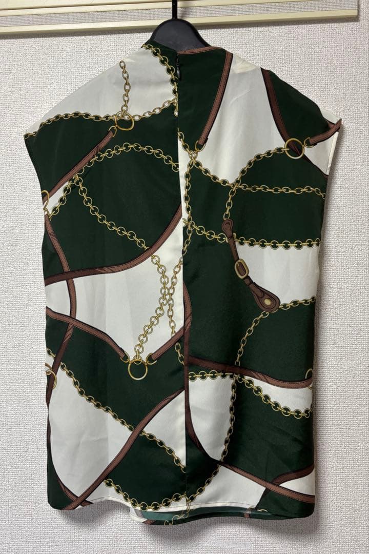 【新品】ピンキーアンドダイアン◆スカーフプリントブラウス カーキ 38