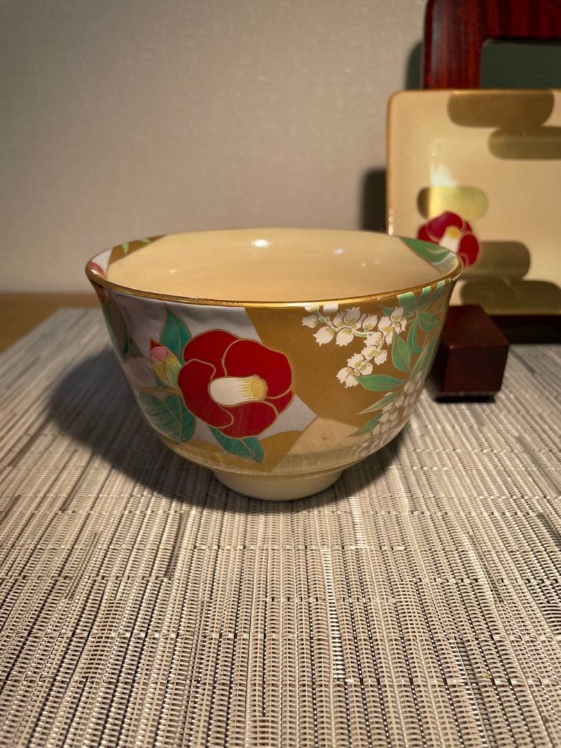 128桑野むつ子 京都御所の花十二ヶ月【3月椿・馬酔木】抹茶椀＆和陶皿 しおり付