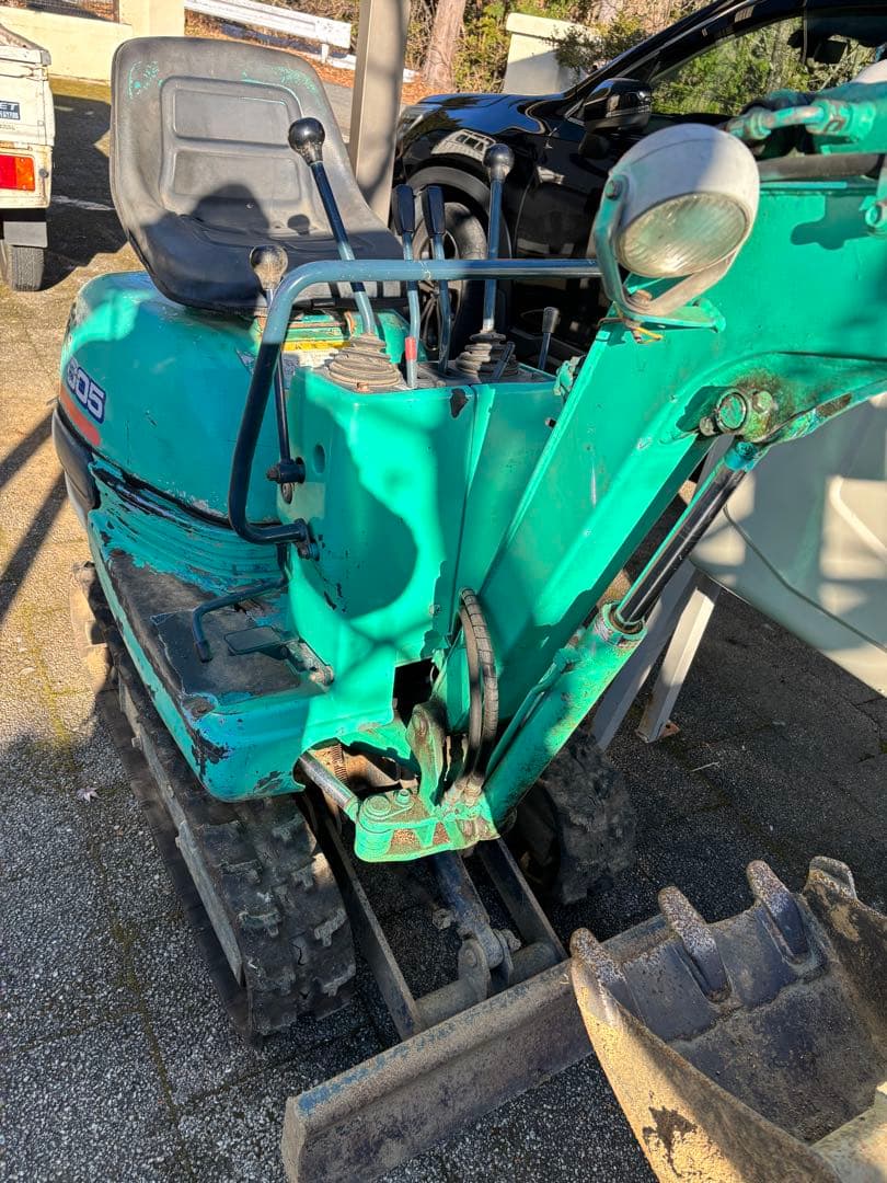 クボタバックホー K005- 小型油圧ショベル，長野県飯田市、（引取限定）