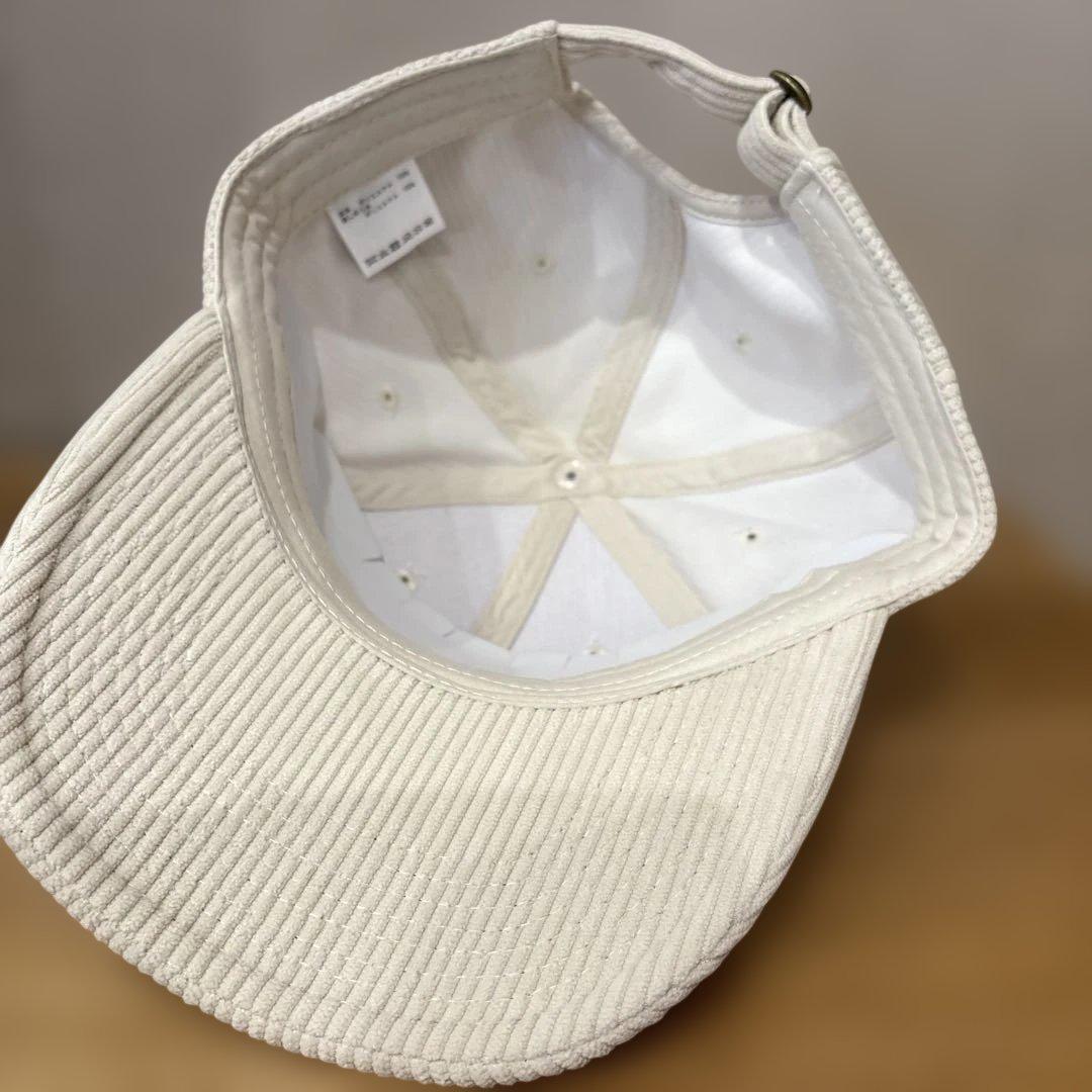 JANTJE_ONTEMBAAR ヤンチェオンテンバール コーデュロイ キャップ