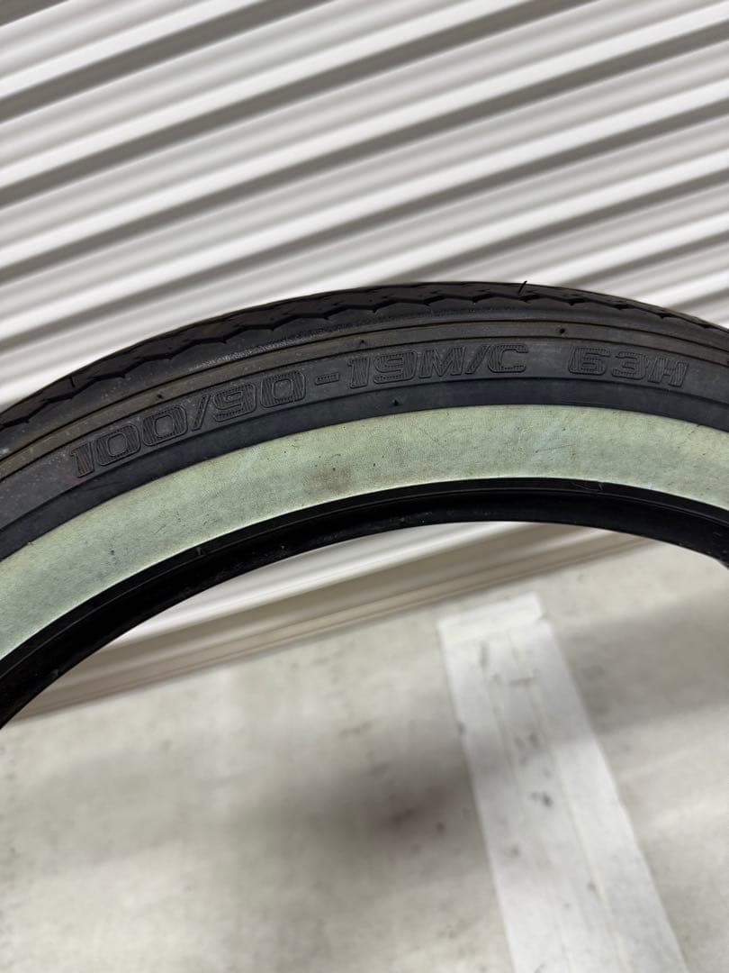 S.M.K　E240 100/90-19 63H シンコー　最終処分