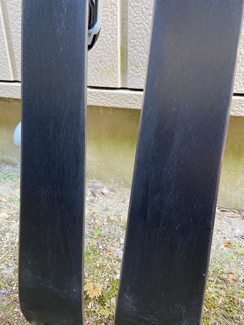 ATOMIC アトミック スキー板　155cm ストック付き　ビンディング