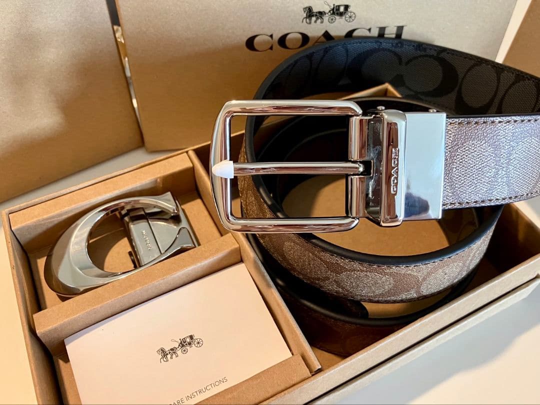 SALE♪コーチ新品リバーシブル　シグネチャーベルト　シルバーバックル　セット