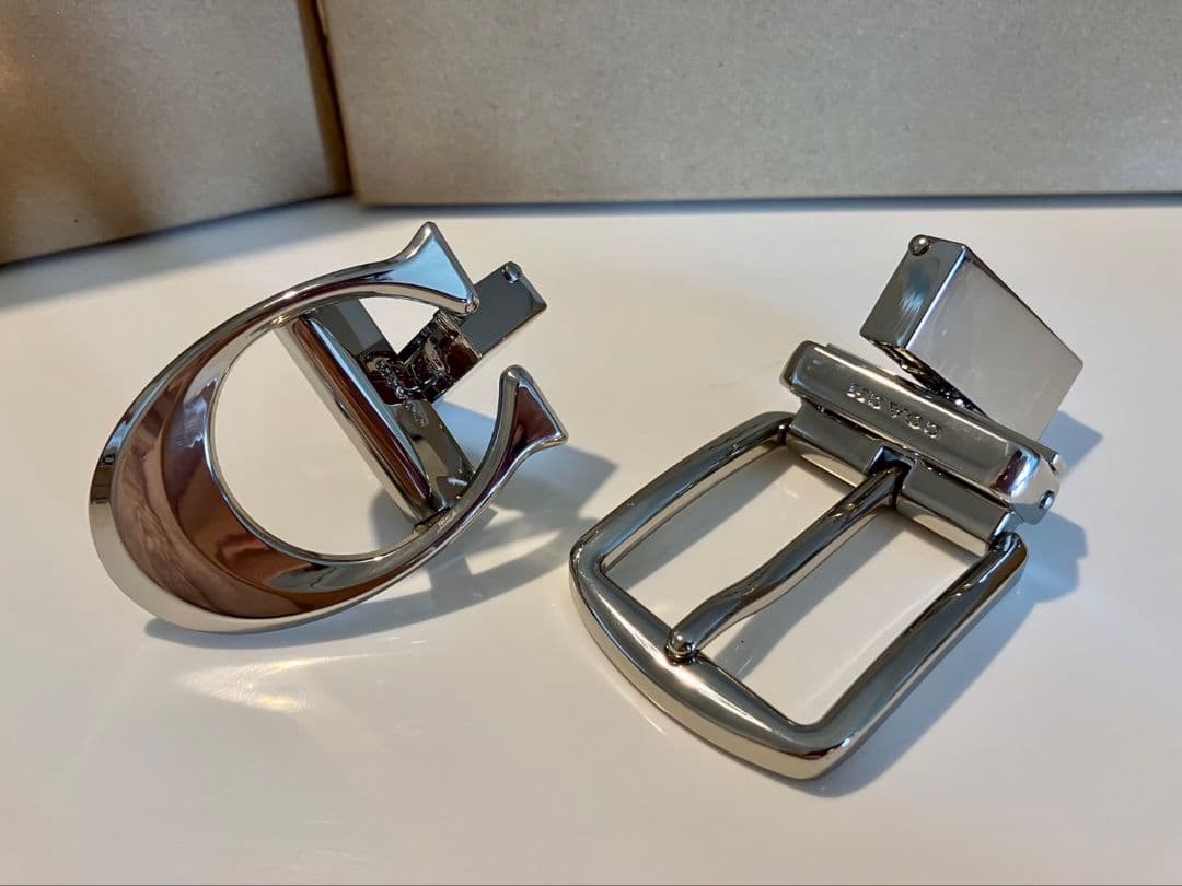 SALE♪コーチ新品リバーシブル　シグネチャーベルト　シルバーバックル　セット