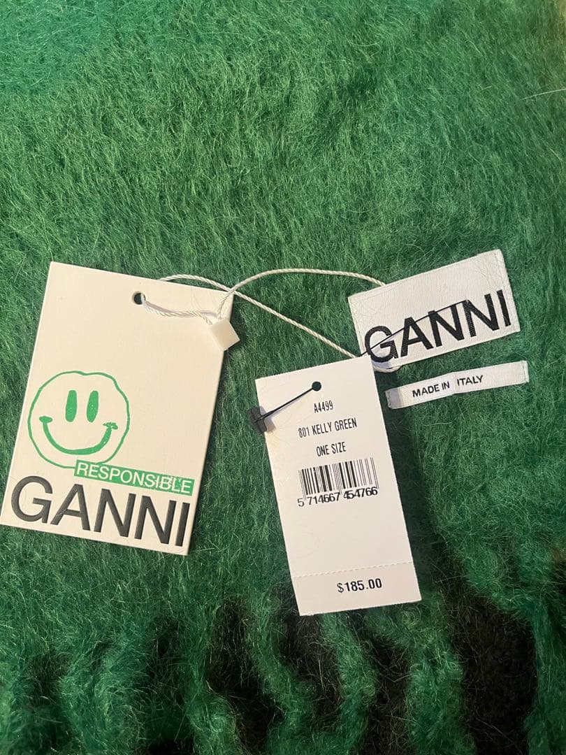 GANNI イタリアングリーン ベージュ マフラー ワンサイズ