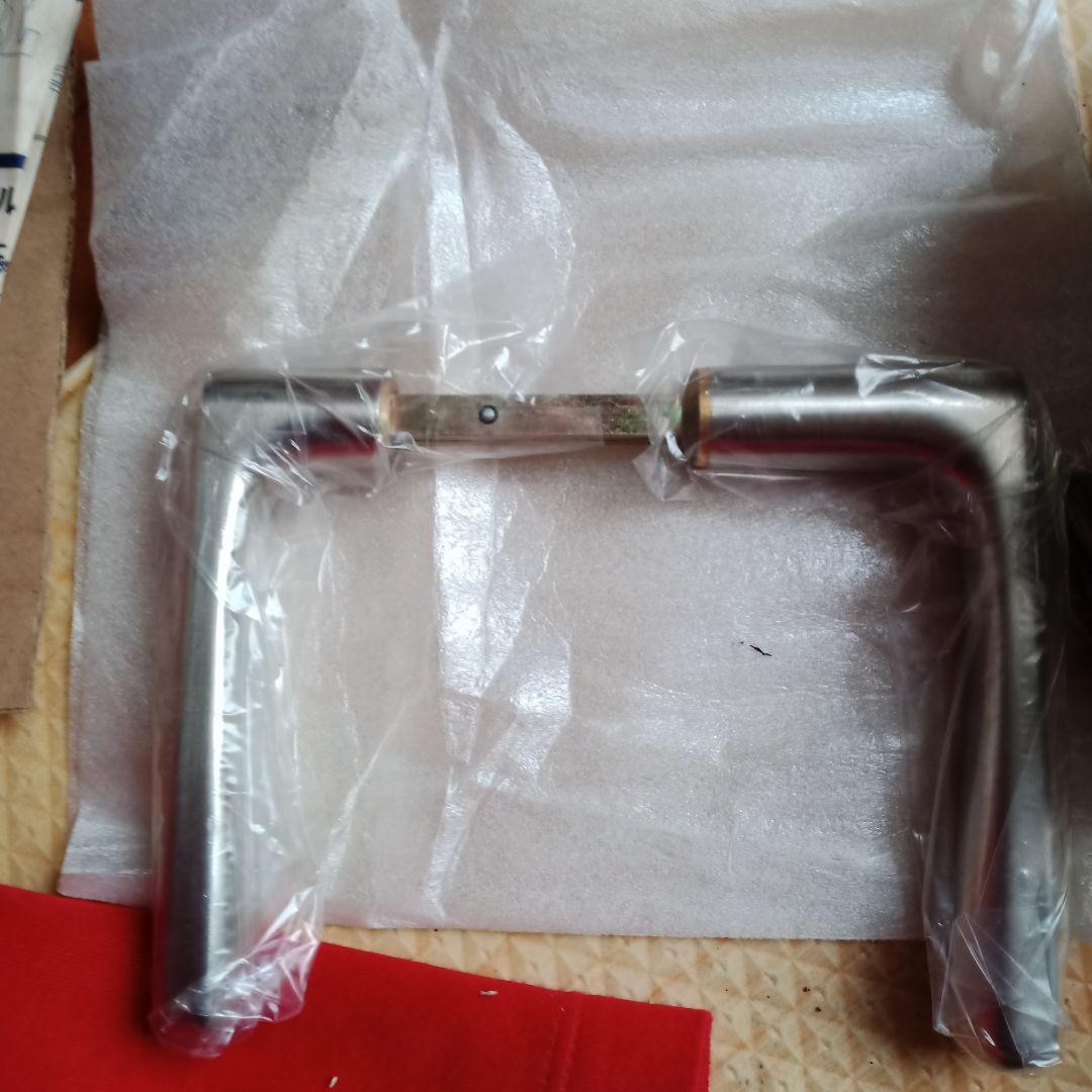 昭和ロック　錠　鍵　bll シリンダー面付　bl 玄関