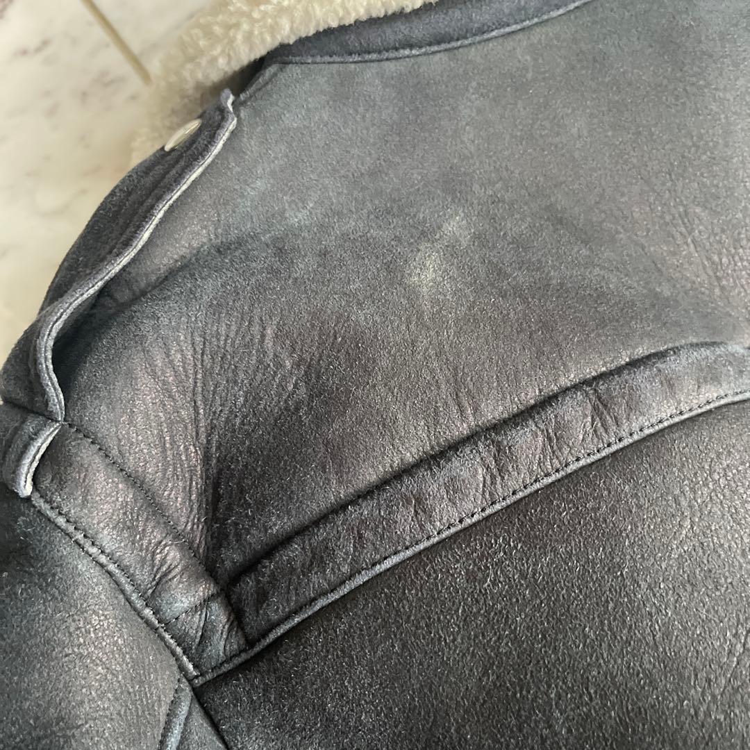 ぽ*ー様 最終価格GOLDEN  ムートンライダースジャケット ゴール