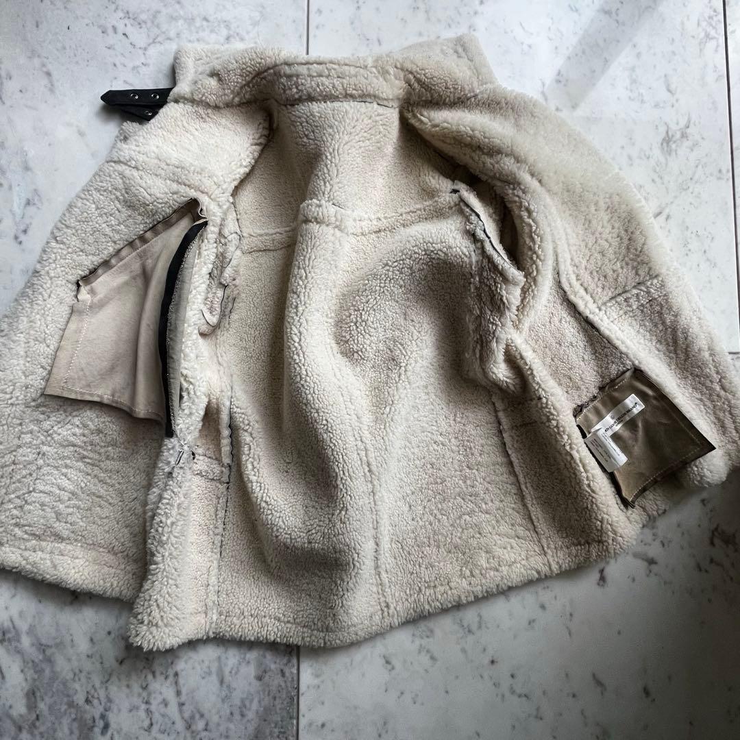 ぽ*ー様 最終価格GOLDEN  ムートンライダースジャケット ゴール