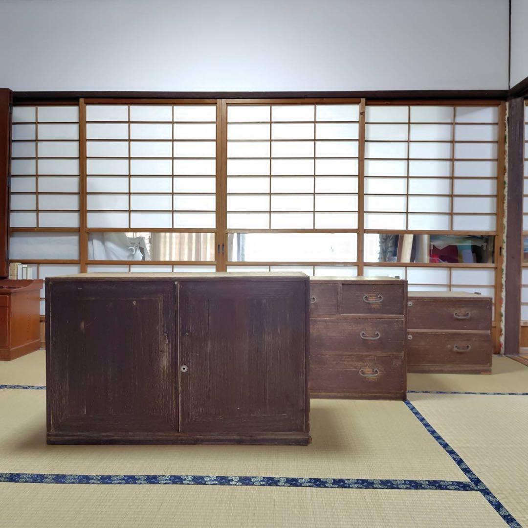 レア アンティーク ３段階 高級桐箪笥 昭和 タンス チェスト きり 家具