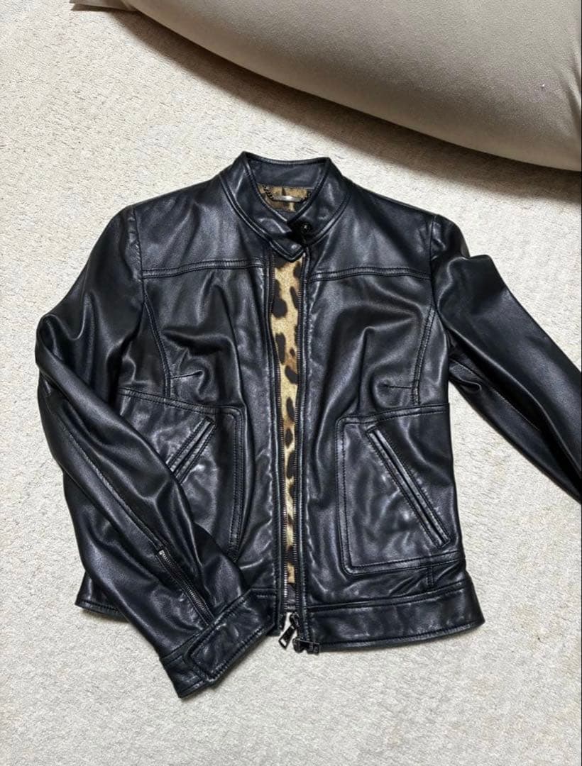 Dolce & Gabbana ブラックレザーライダージャケット 38