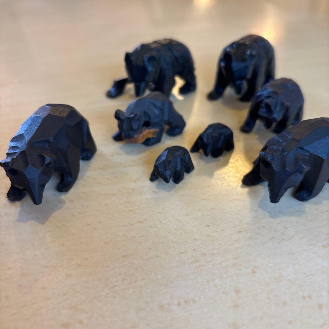 熊の彫刻　木彫りサイズ、種類色々総勢8体セット