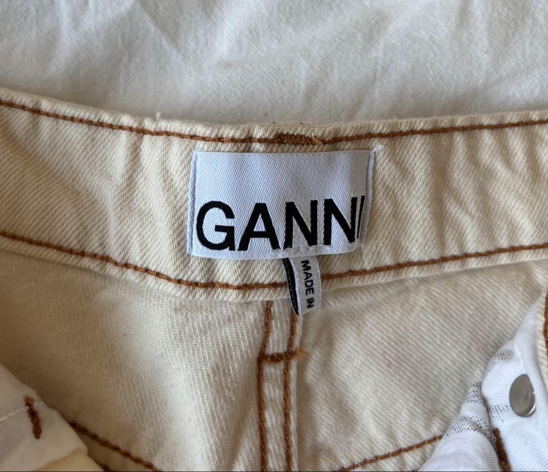 GANNI sparkle lzey ストレートジーンズ　25