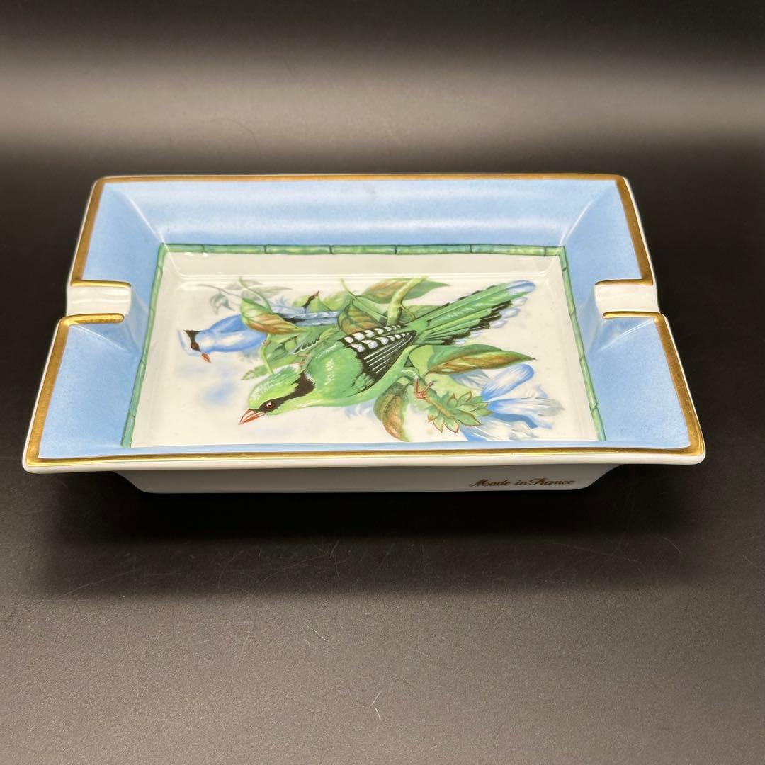 メルカリ市お値下げ中！エルメス 灰皿 アッシュトレイ 小物入れ 野鳥柄ブルー系