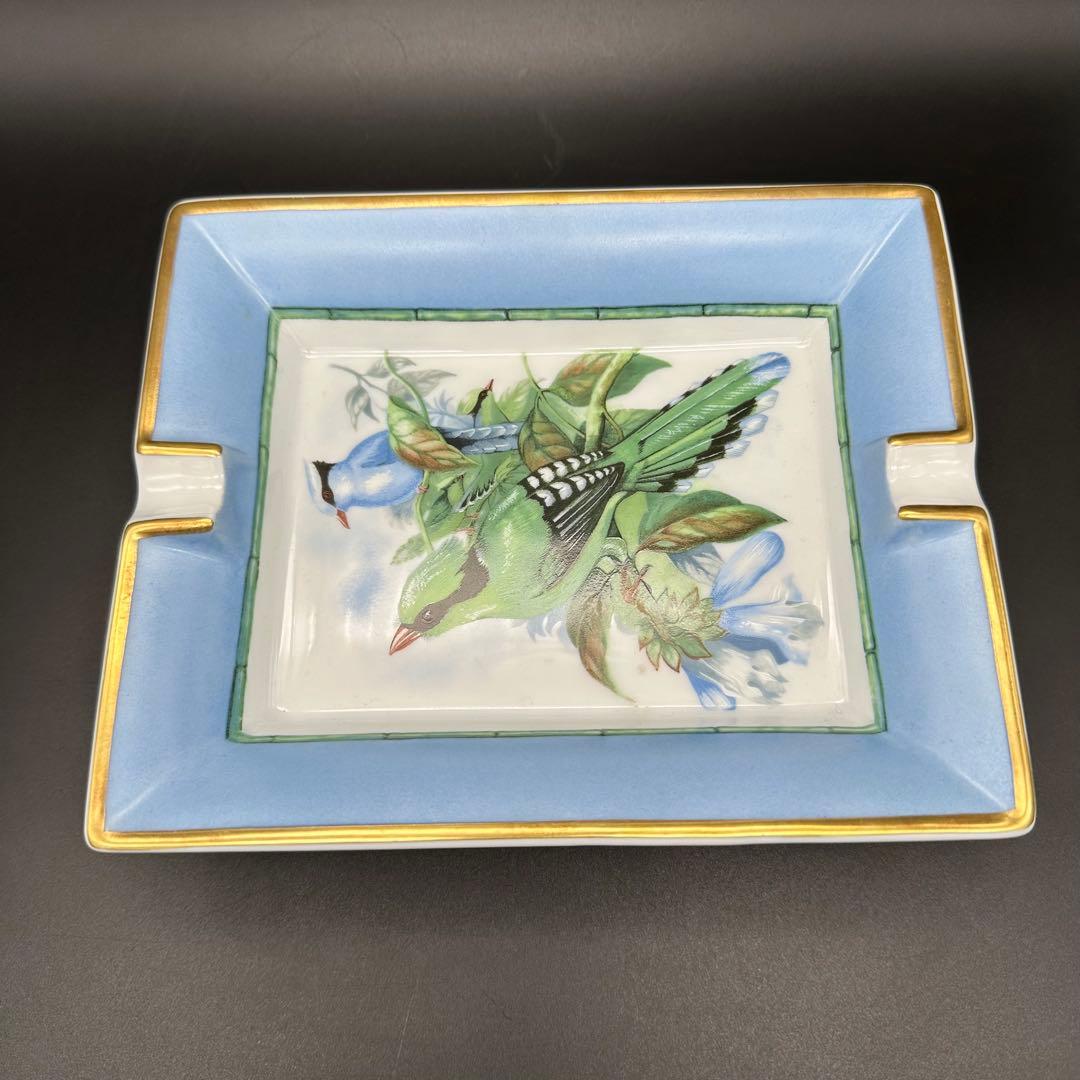 メルカリ市お値下げ中！エルメス 灰皿 アッシュトレイ 小物入れ 野鳥柄ブルー系
