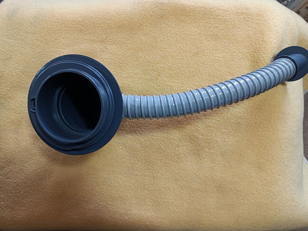 理容機器　新明和前洗面　排水トラップ