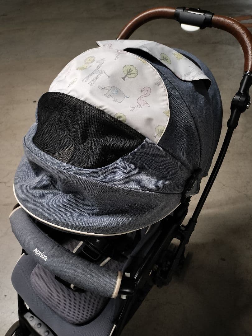 *＊美品＊* Aprica ラクーナビッテクッション アニマル柄 レザーハンドル