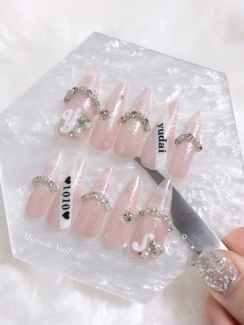 お急ぎ便B♥ ネイルパーツ ネイルチップ オタクネイル 白ネイル ちゅるん 地雷