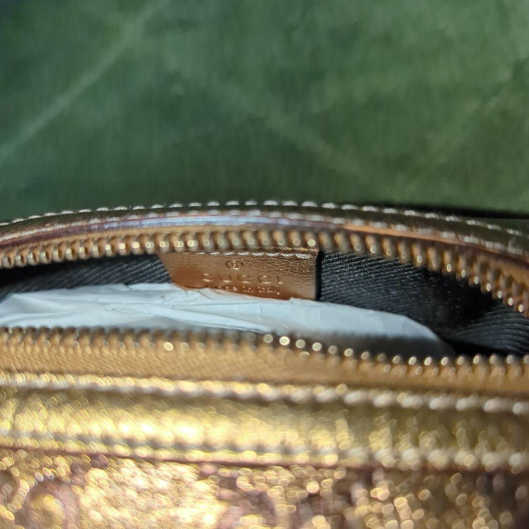 GUCCI ゴールドレザーポーチ GGパターン 箱付き