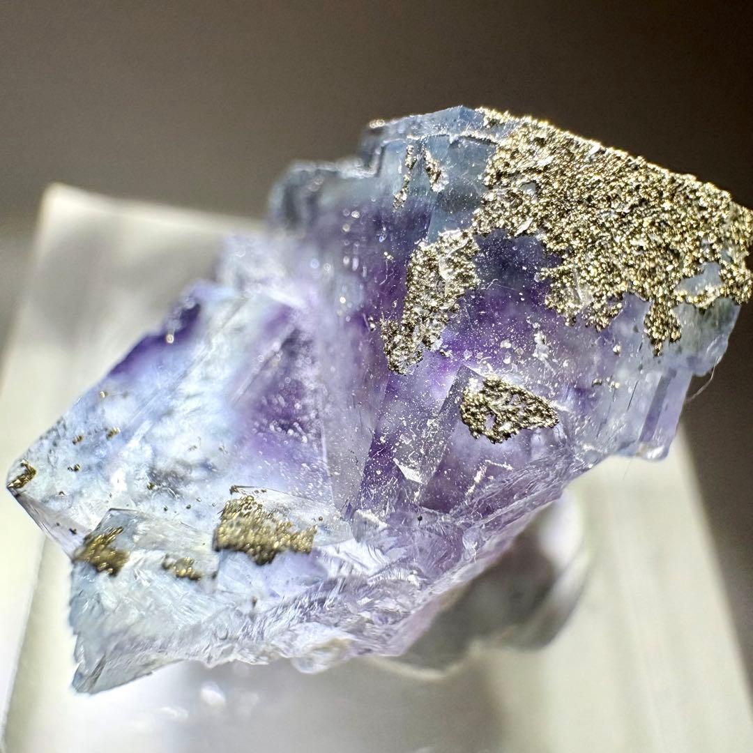 449 中国　ヤオガンシャン産　フローライト&パイライト