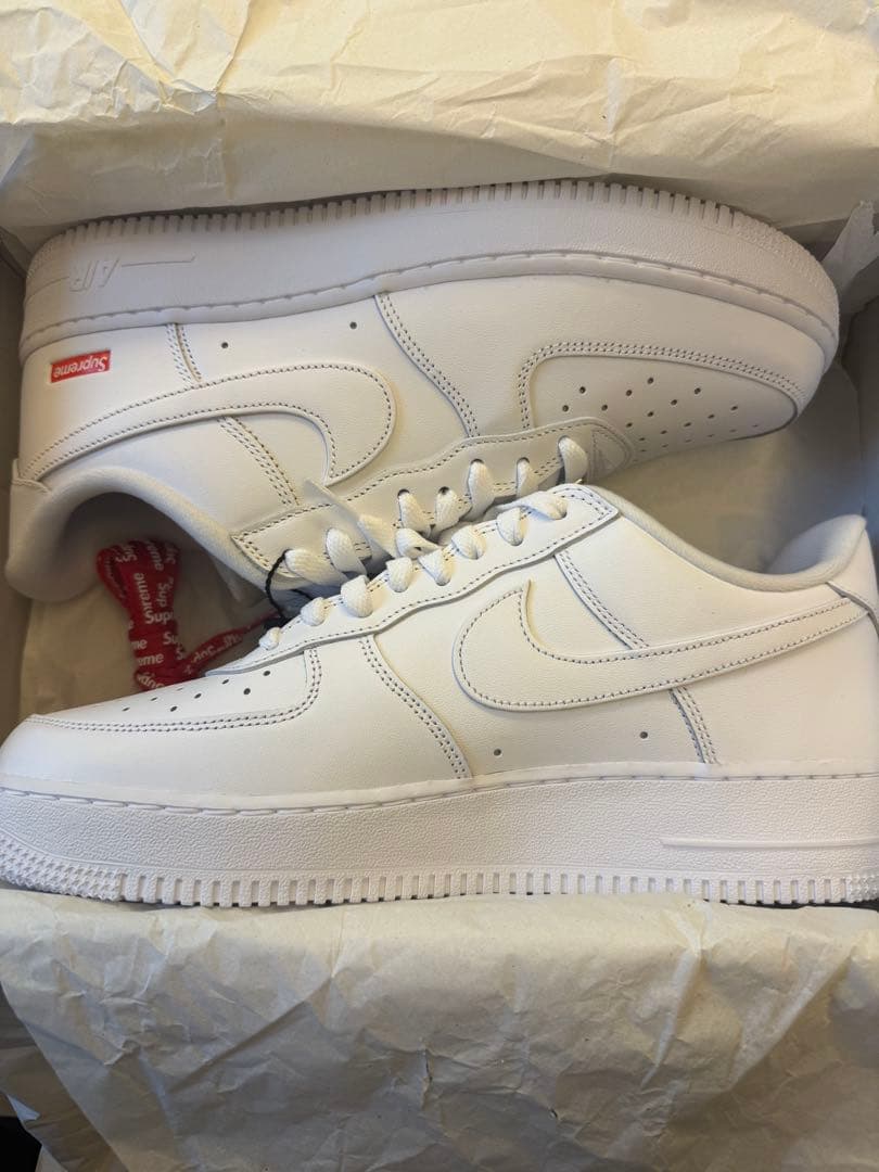 y*u様 Nike Air Force 1 Supreme ホワイト