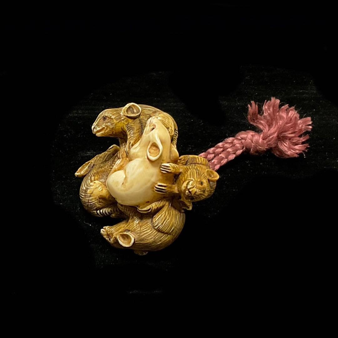 群鼠根付