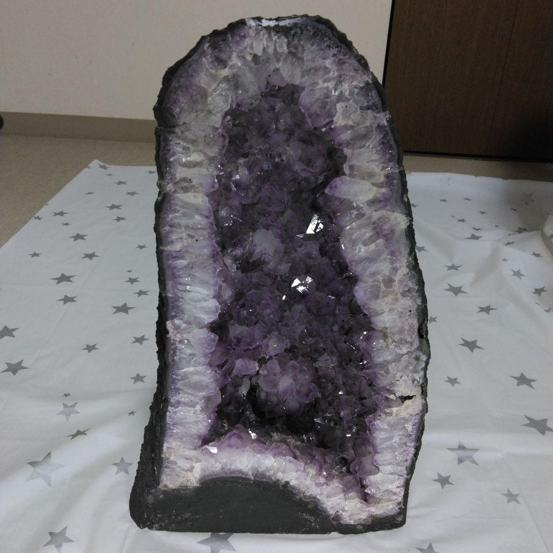アメジストドーム　14㎏　37㎝　紫水晶