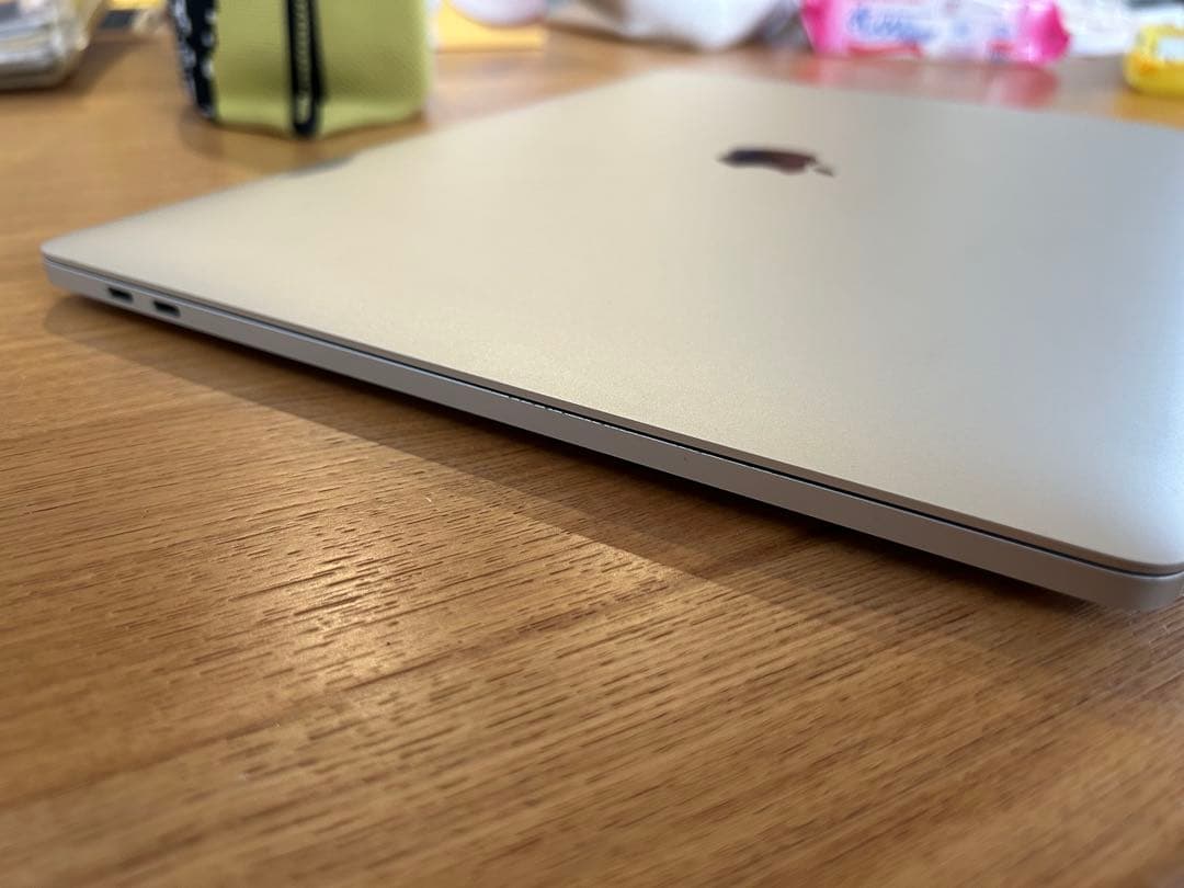 【初期化済／ジャンク品】MacBook Pro 2017 ジャンク／起動難あり