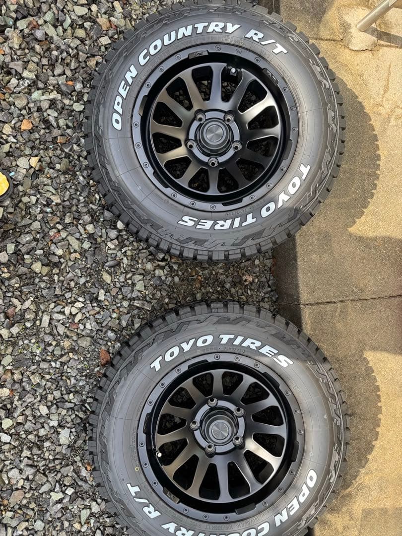 ジムニー タイヤホイールセット185/85R16 ホワイトレター