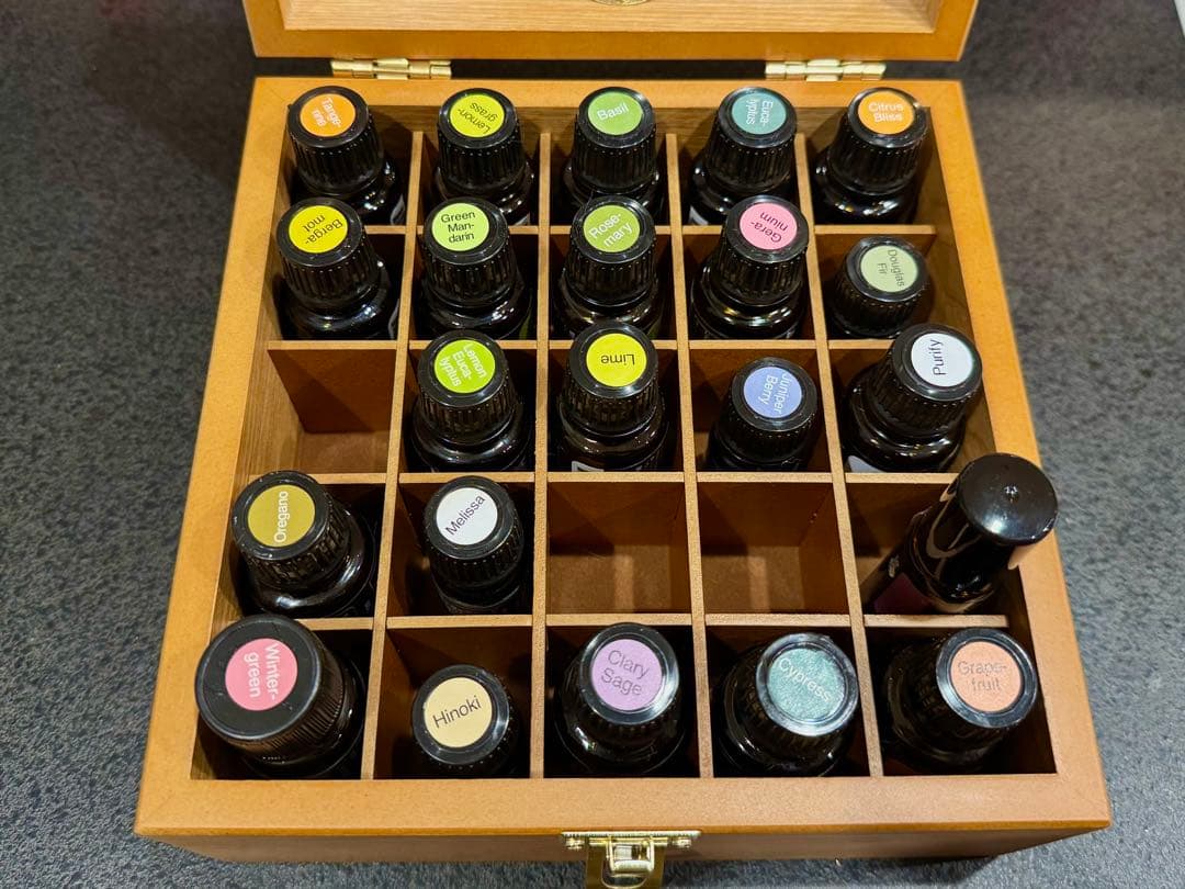 doTERRA エッセンシャルオイルセット 21本 + InTune