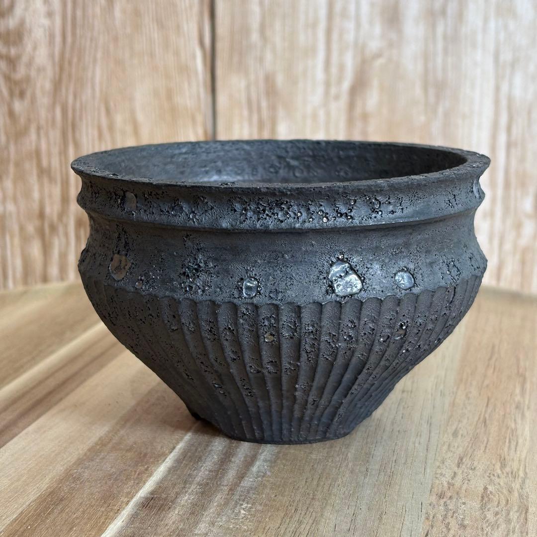 小野瀬一　陶器鉢　しのぎ　植木鉢