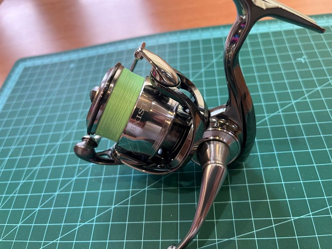 シカクカワ　ダイワ　22EXIST SF2000SS-P