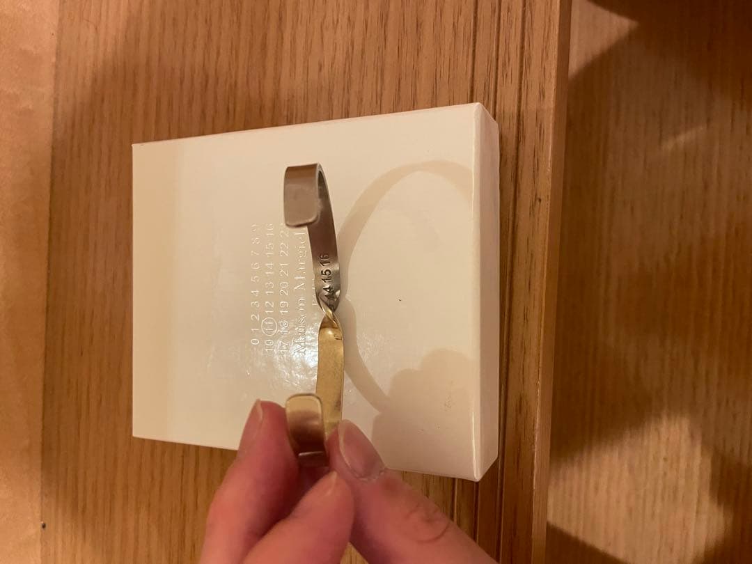 マルジェラ　バングル　ブレスレット