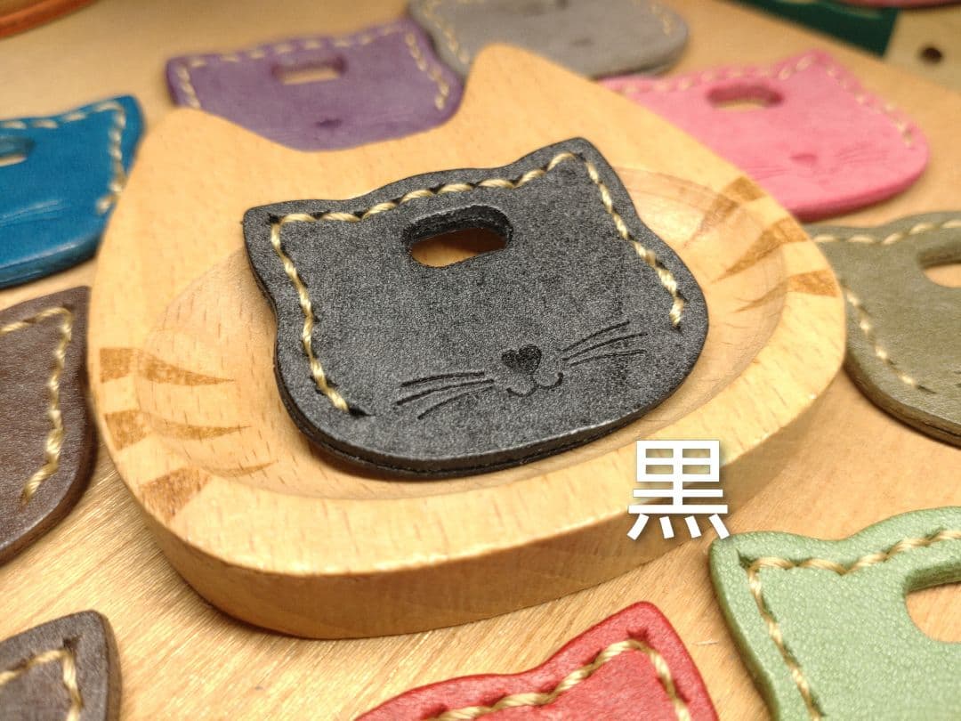 交渉中　猫型キーカバー大　ロロマ　黒