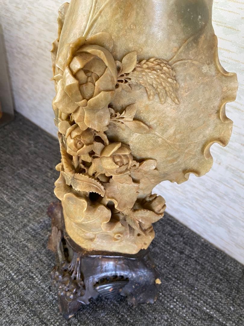 中国石細工　花瓶フラワーベース　花彫刻　アンティーク　美術品