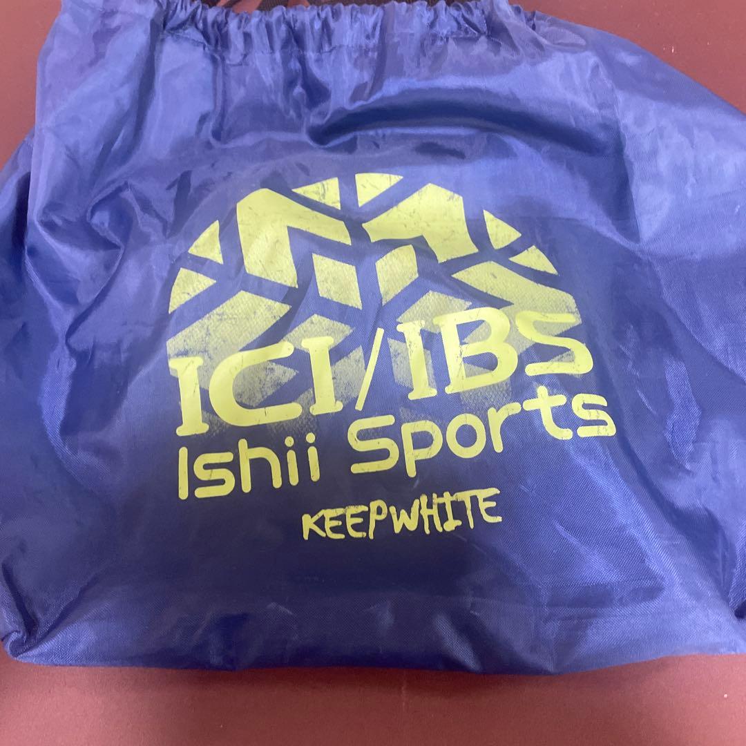 アトミック　スキー用ブーツ redster ＷＣ90 レディース　キッズ用