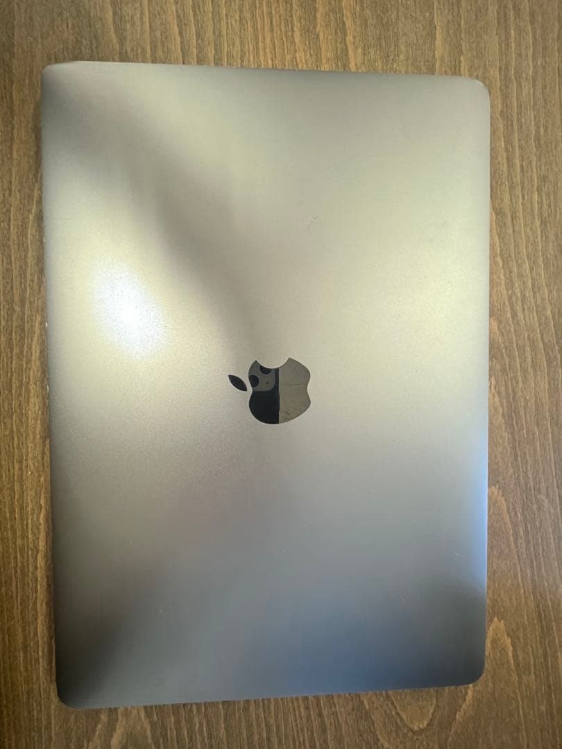 2016 MacBook Pro 13 i7 16GB 1TB ジャンク