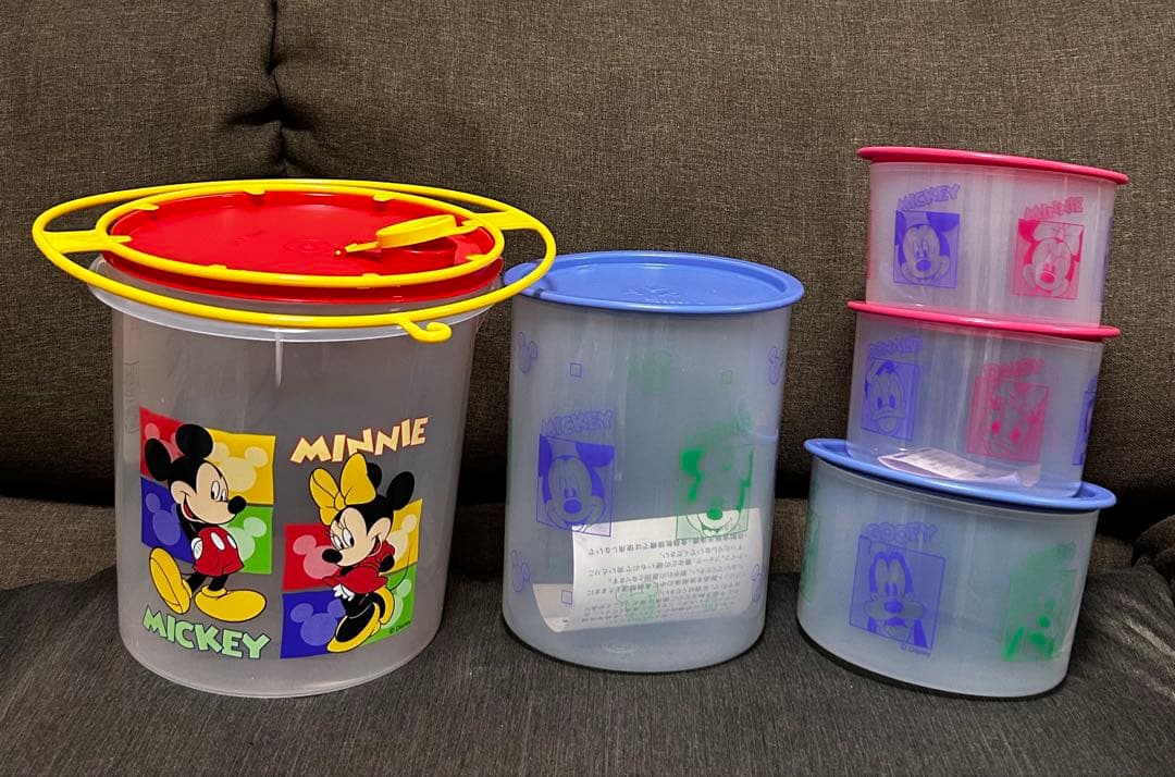 タッパーウェア　ディズニーセット