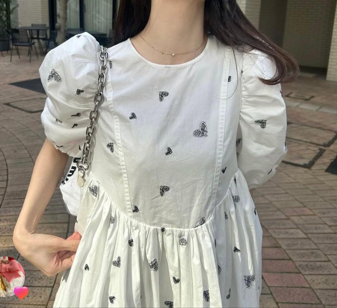 ✴︎正規品✴︎bibiy✴︎ハート刺繍one-piece