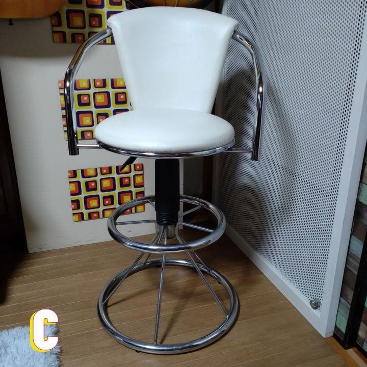 カウンターチェアー・３つまでＯＫ