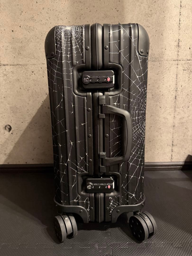 SUPREME×RIMOWA キャリーケース 保証書など付属品完備