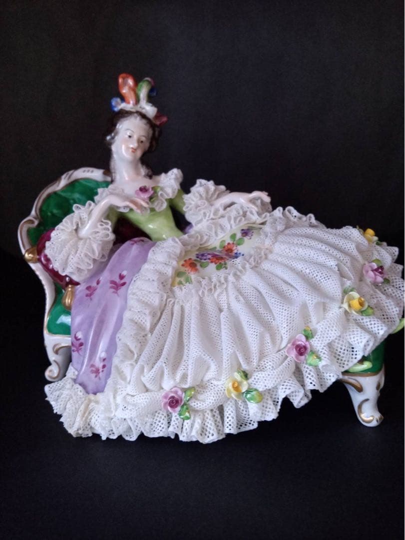 ドレスデン　レースドール　フォルクシュテット　陶器　人形　ドイツ　フィギュリン