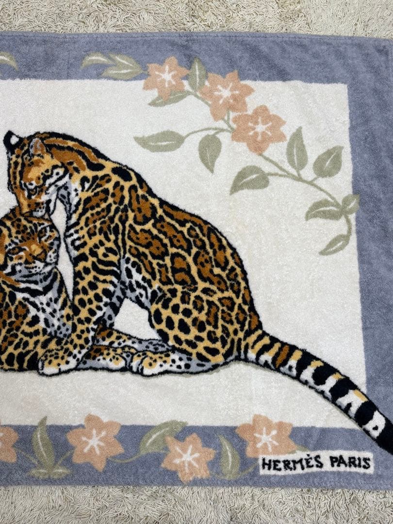 HERMES ビーチタオル