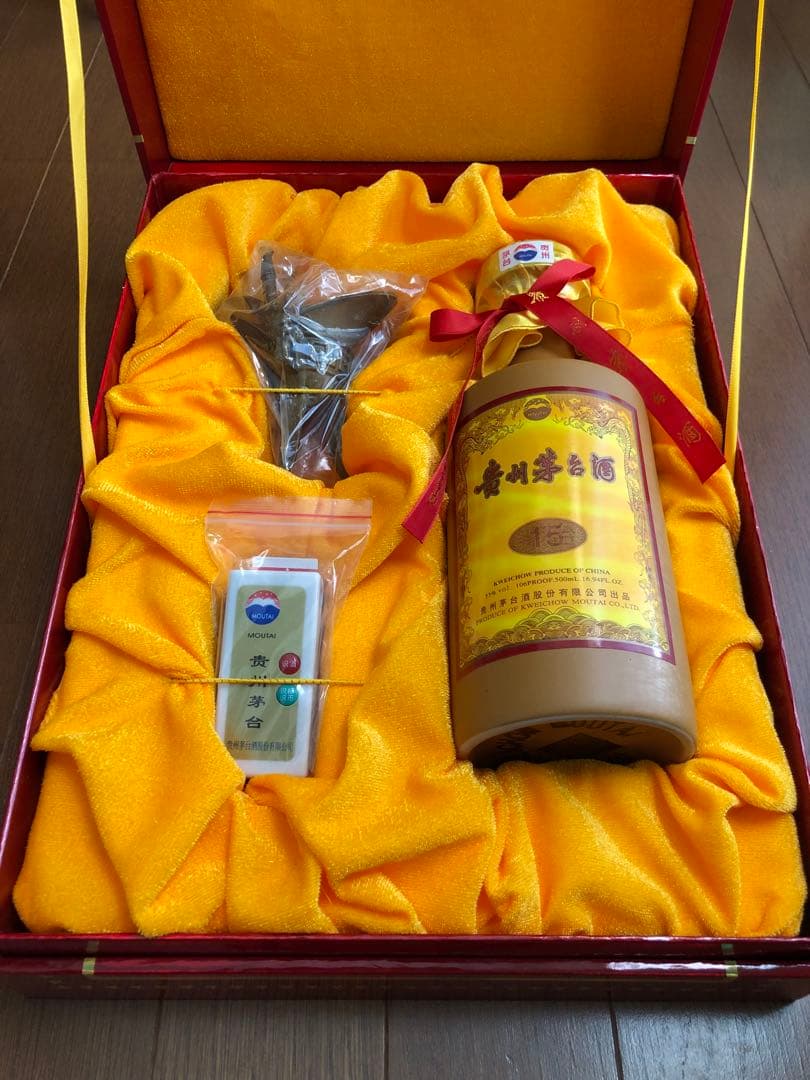 貴州茅台酒 15年 500ml 専用箱付き