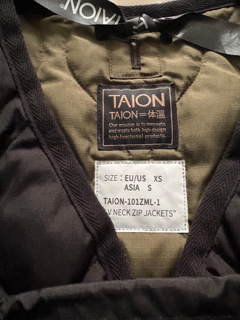新品タグ付きTAION インナーダウンジャケット