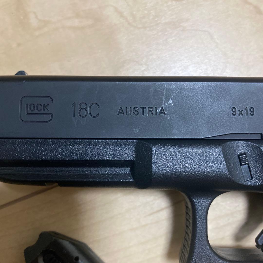 東京マルイ　グロック18c 電動ガン（18歳以上）