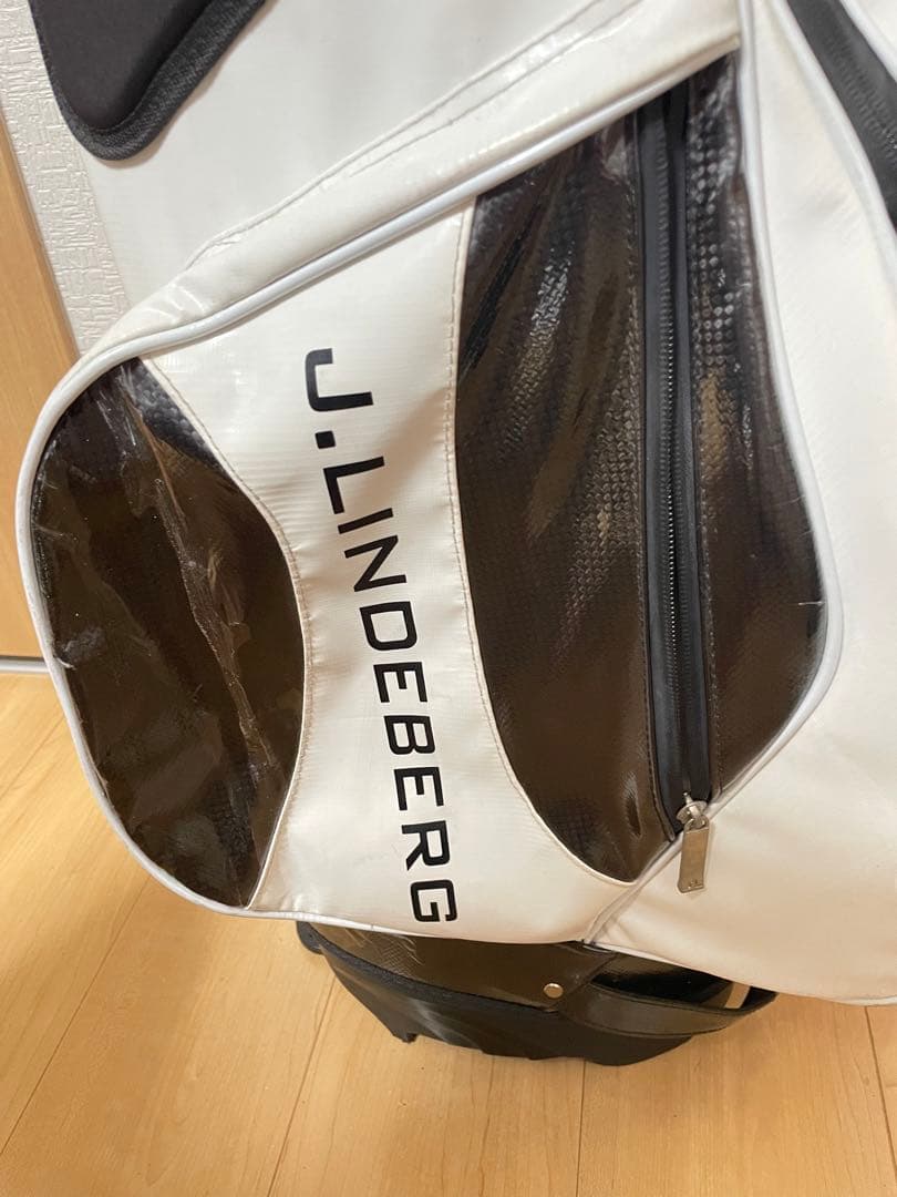 J.LINDEBERG キャディバッグ 白/黒　スタンドバッグ　フード無し