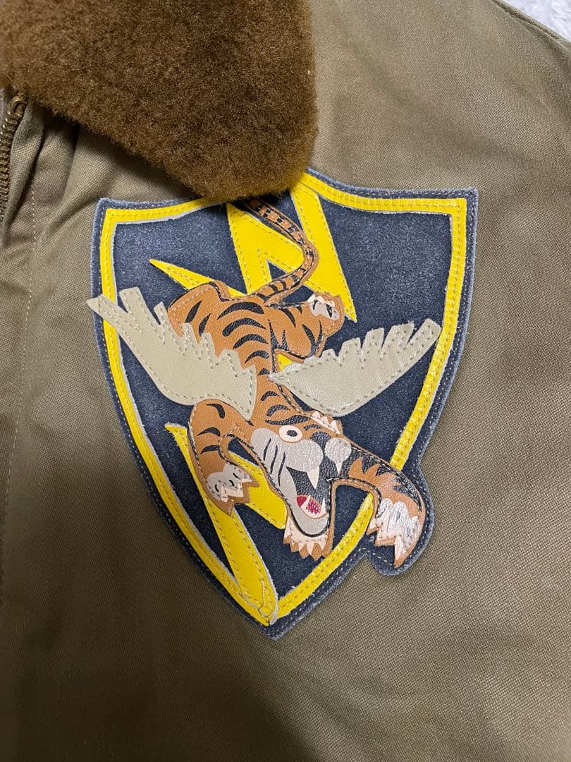 美品■バズリクソンズ　フライトジャケット　B-10 フライングタイガー　38