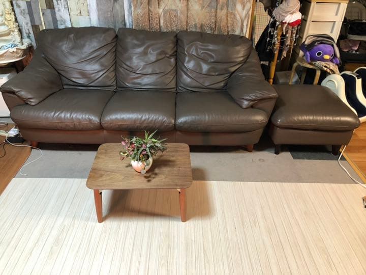 ★★ 高級な本革のソファー★★